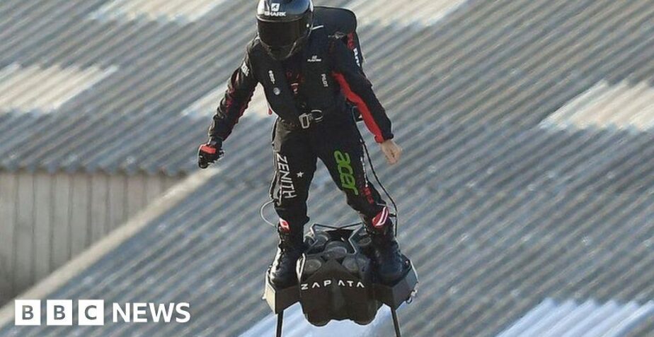 Franky Zapata: French jetpack inventor injured in lake crash